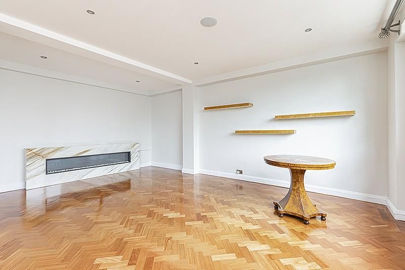 Property photo 3 of 17 Image