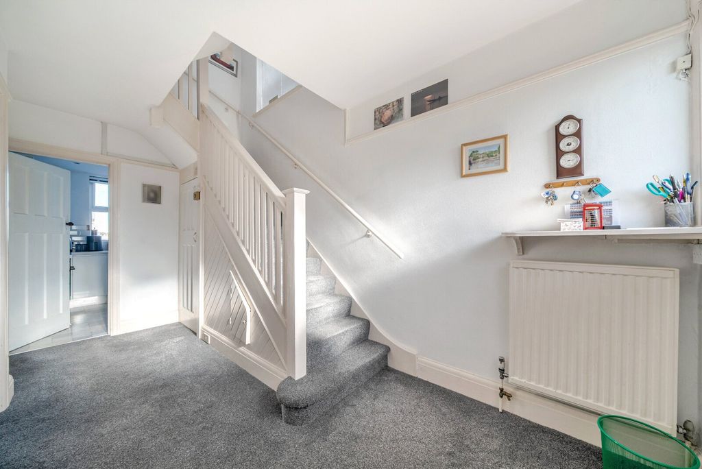 Property photo 2 of 11 Picture No. 10