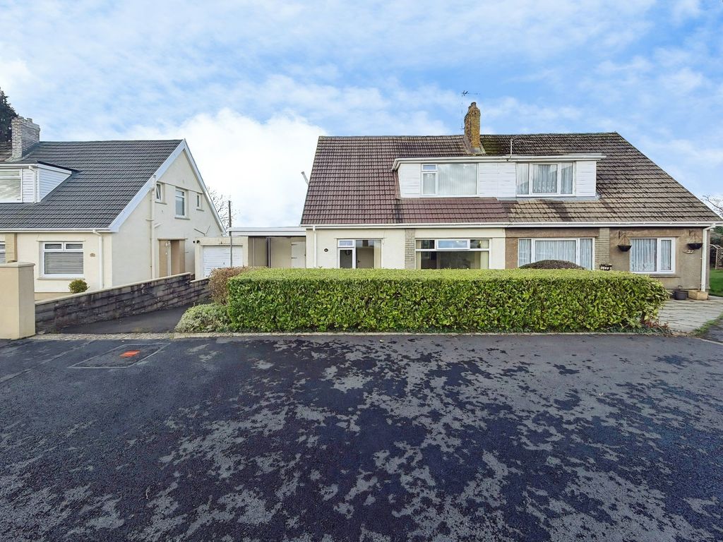 Property photo 2 of 26