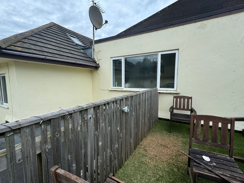 Property photo 1 of 5 Bedroom