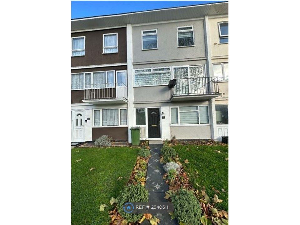 Property photo 3 of 17