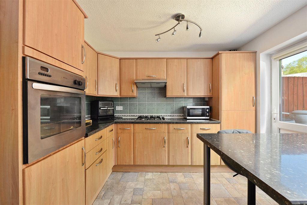 Property photo 3 of 13 Picture No. 11