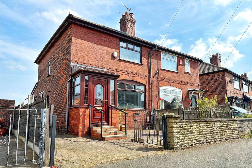 Property photo 1 of 19 Front External