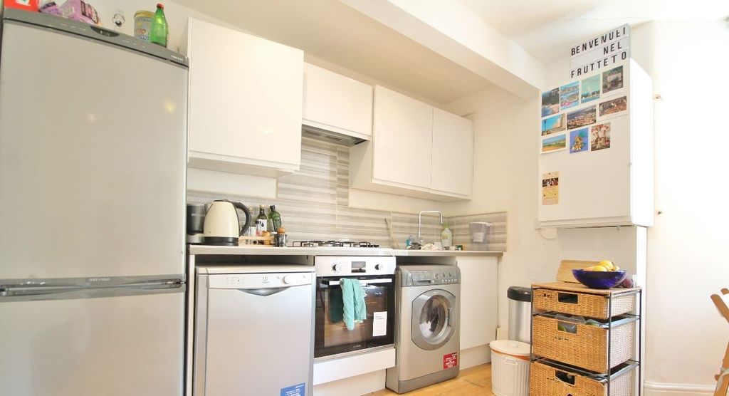 Property photo 2 of 4
