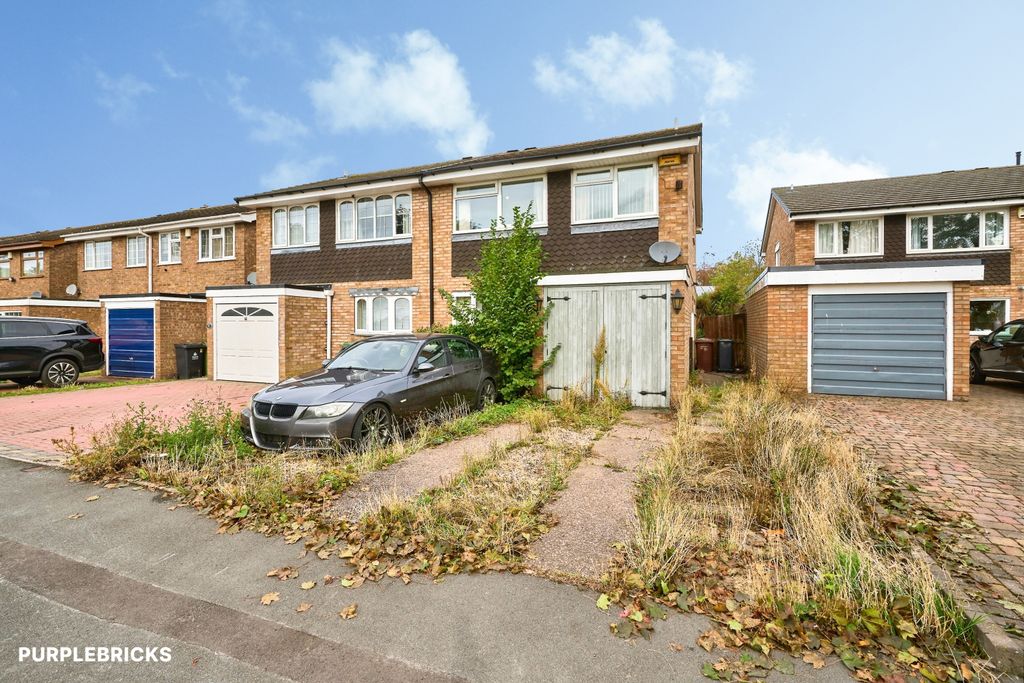 Property photo 2 of 25