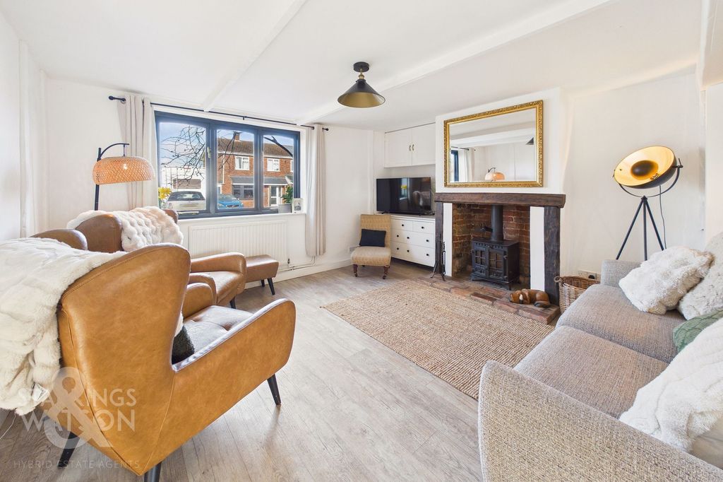 Property photo 3 of 26