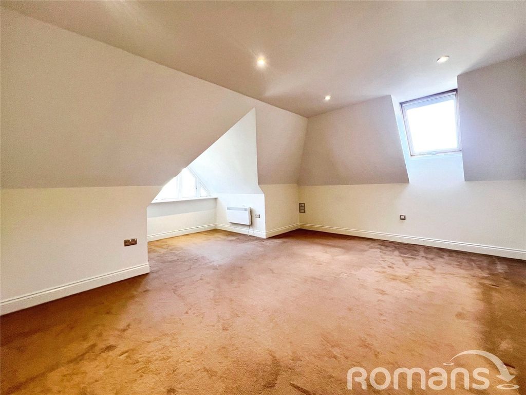 Property photo 3 of 10 Picture No. 08