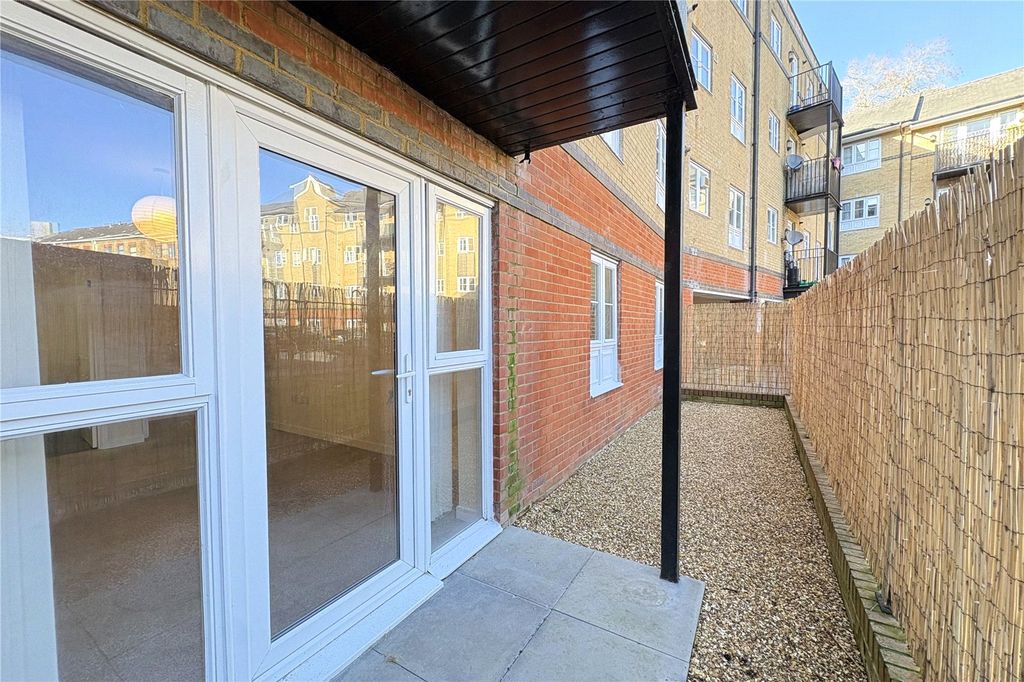 Property photo 2 of 9 Picture No. 03