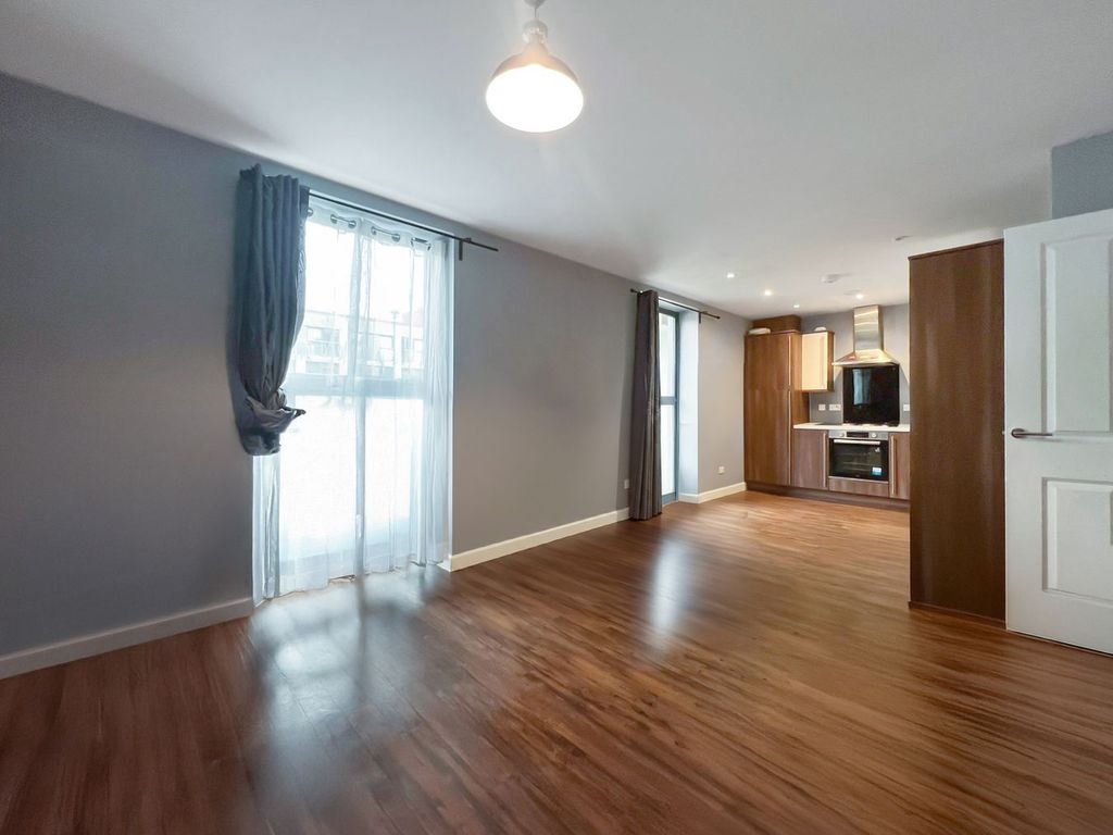 Property photo 3 of 9