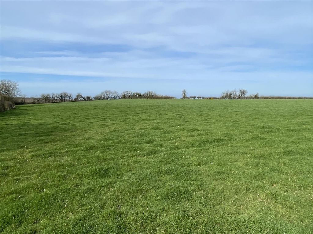 Property photo 3 of 16 3