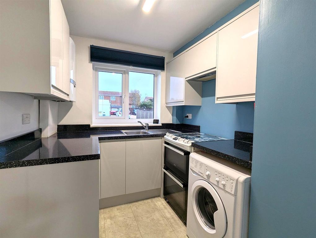 Property photo 2 of 10 Pxl_20251104_155459792.Jpg