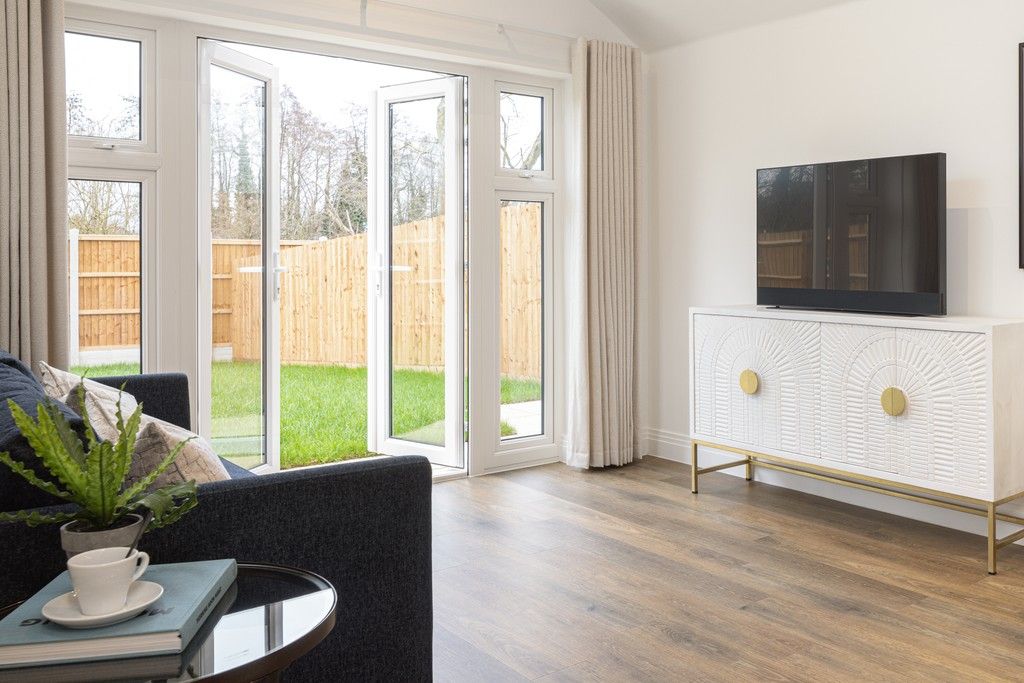 Property photo 3 of 11 The Dandelion Family Room Wivenhoe Gardens
