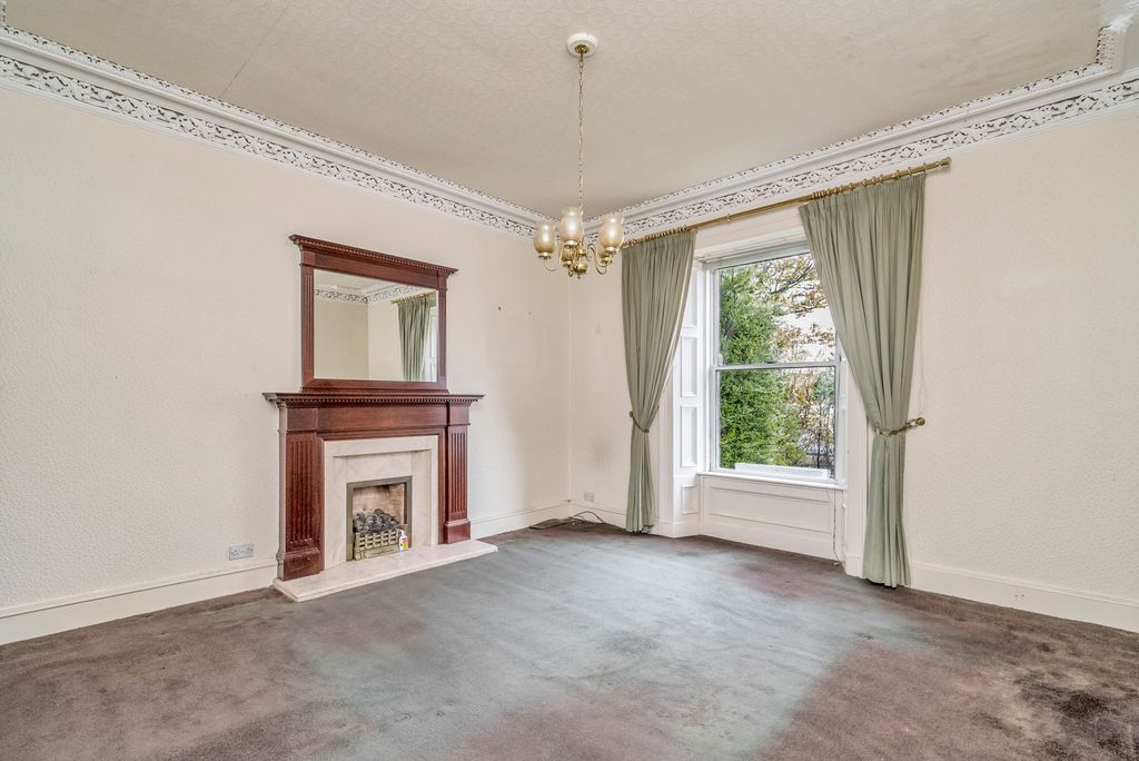 Property photo 2 of 33 Property Image 2