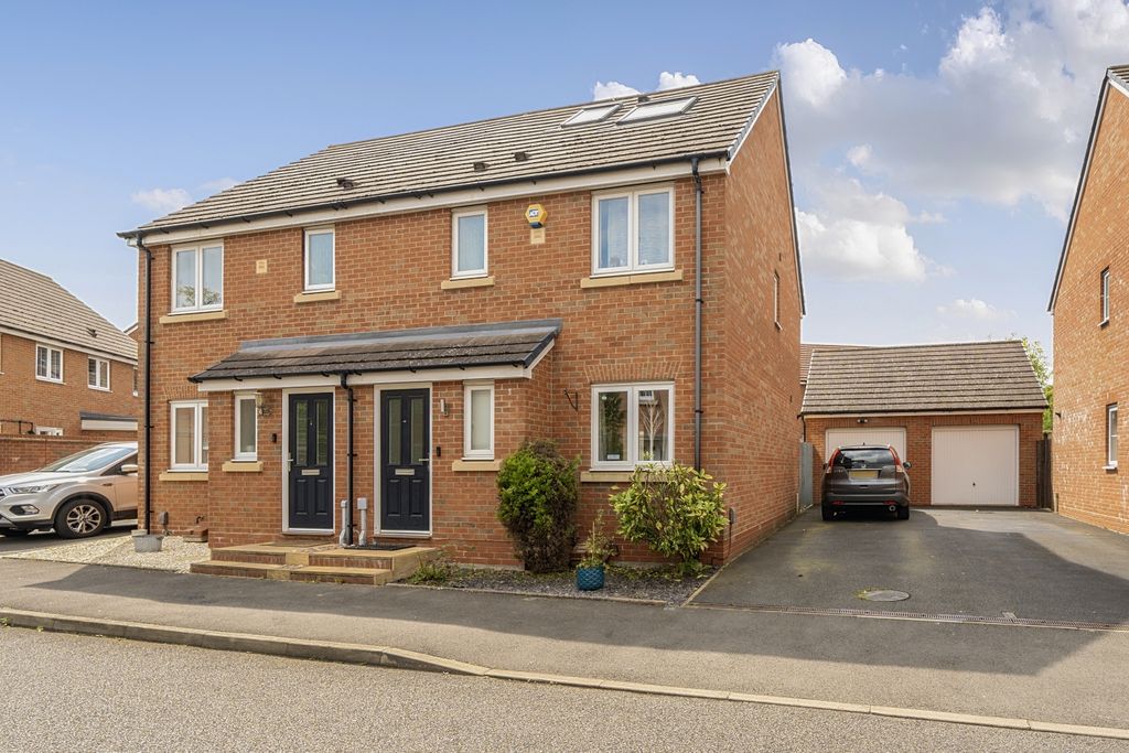 Property photo 1 of 21 1-69Fe2668Aae52-1455911 (7)-1