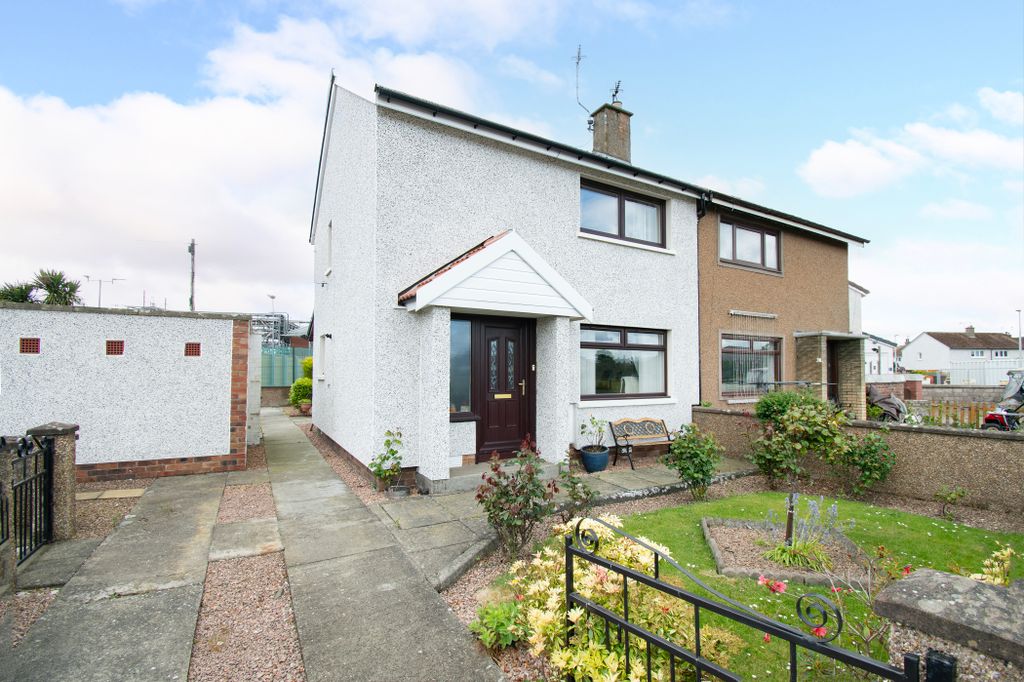 Property photo 1 of 27