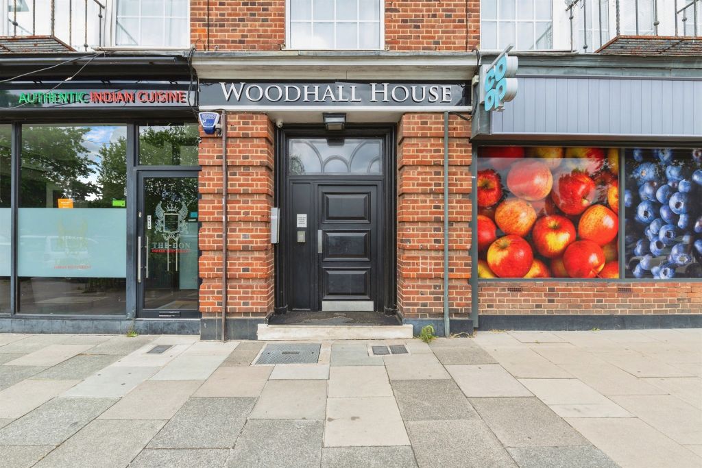 Property photo 1 of 16