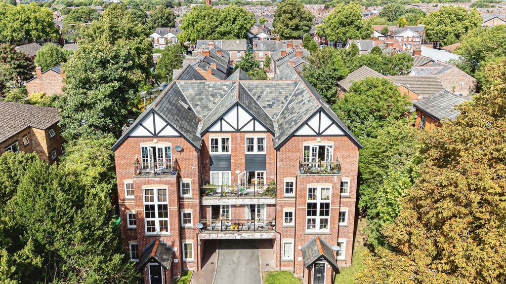 Property photo 1 of 22 Drone