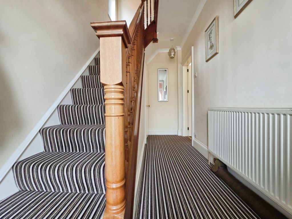 Property photo 3 of 21 Pbox-Img.Jpg