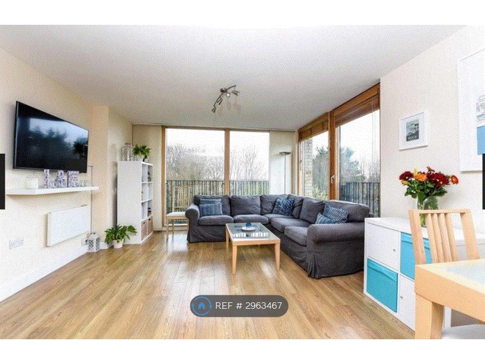 Property photo 3 of 6