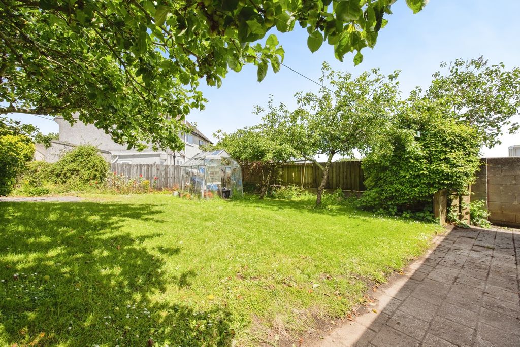 Property photo 2 of 19 Pbox-Img.Jpg