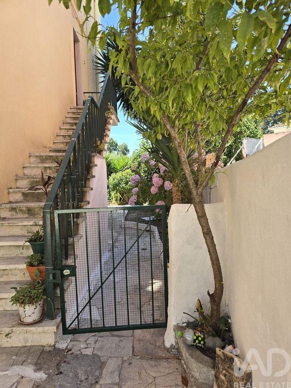 Property photo 3 of 26