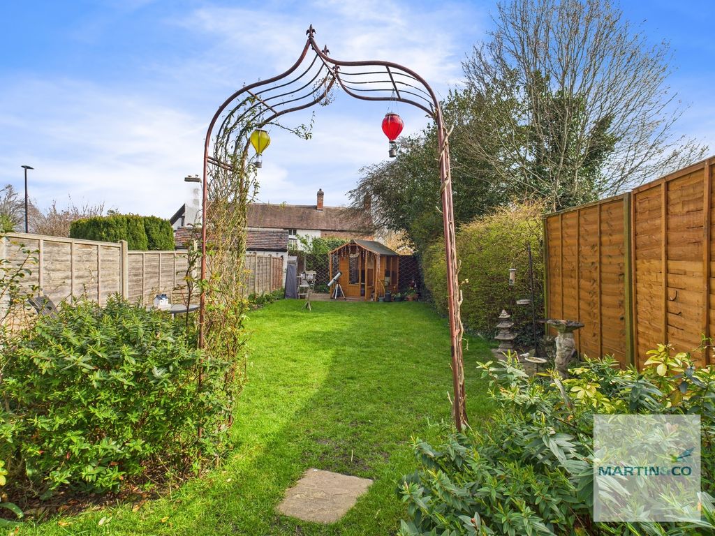 Property photo 2 of 28 Cam03663G0-Pr0133-Still016