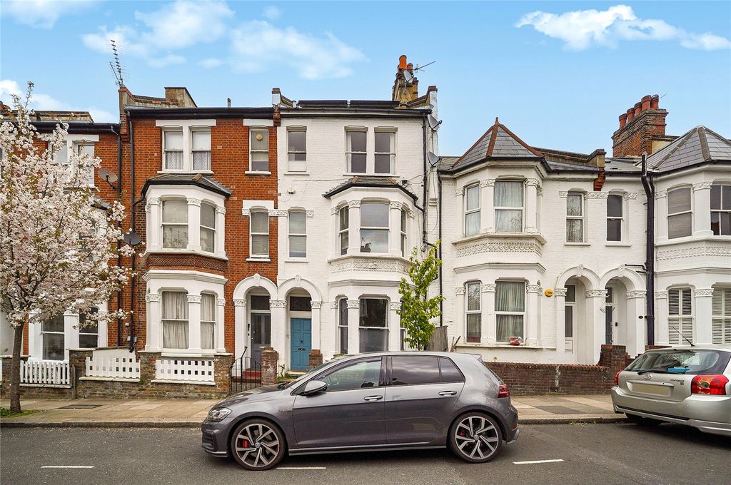 Property photo 3 of 14 Picture No. 13