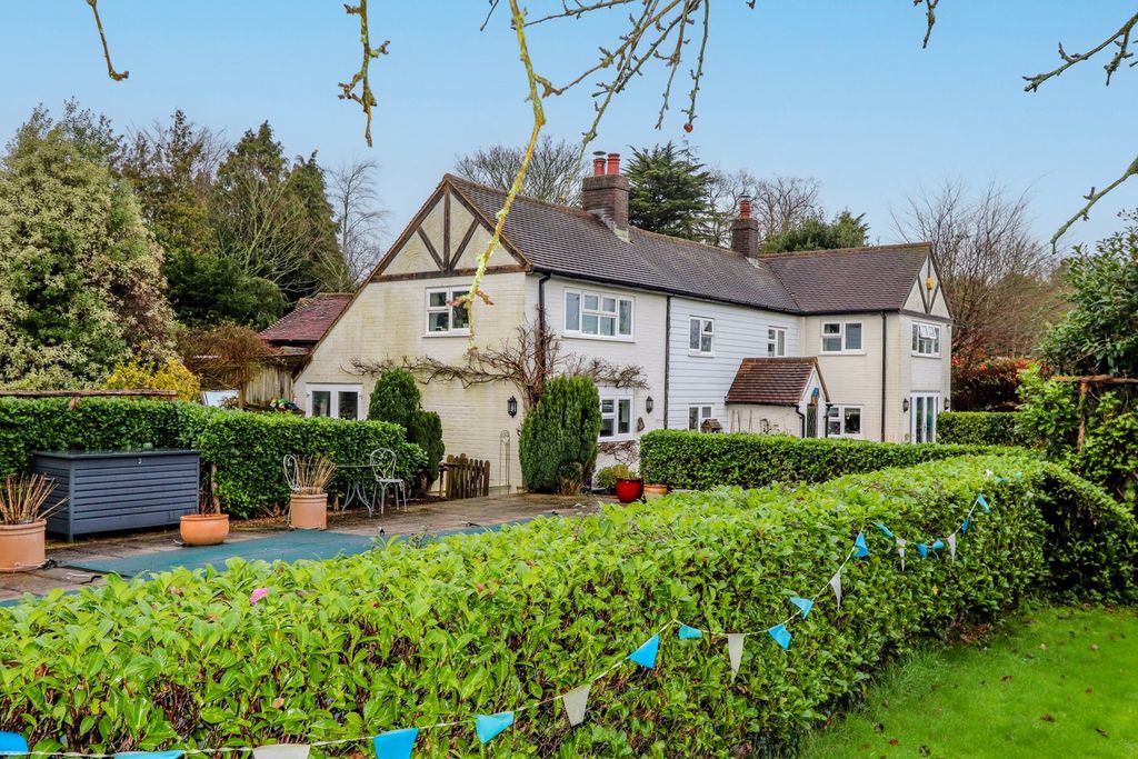 Property photo 1 of 26