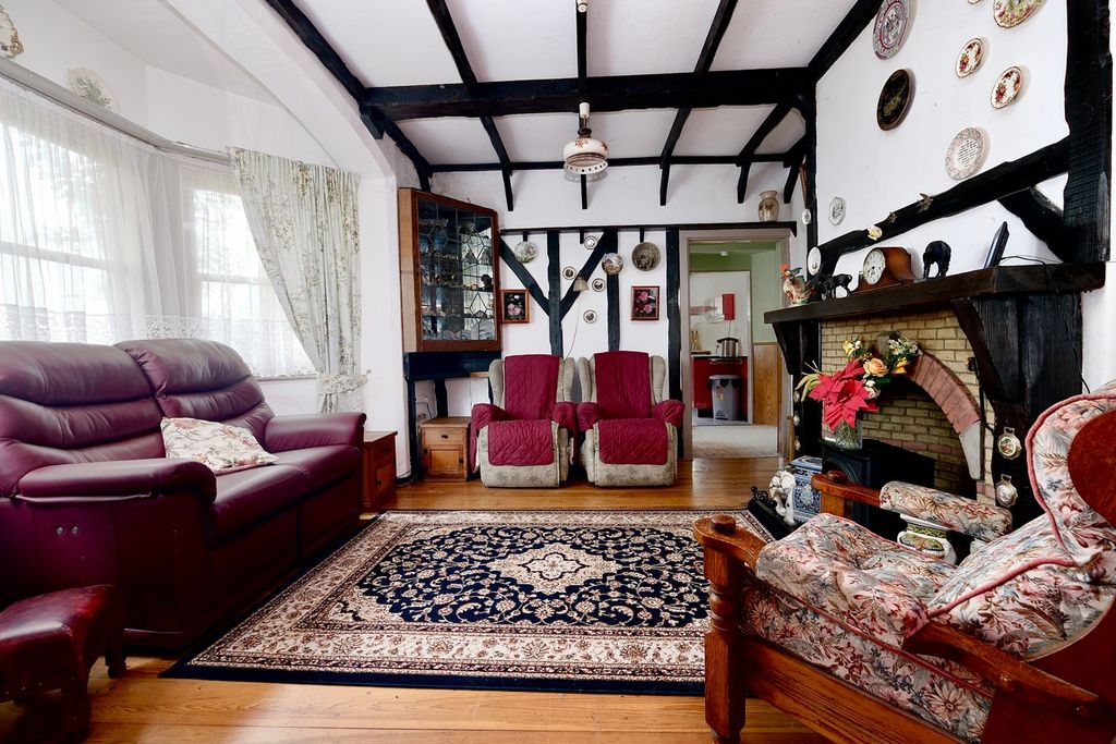 Property photo 2 of 15