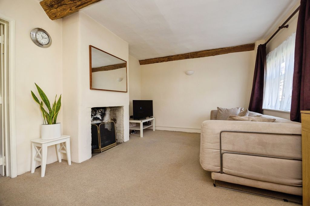 Property photo 2 of 20 Pbox-Img.Jpg