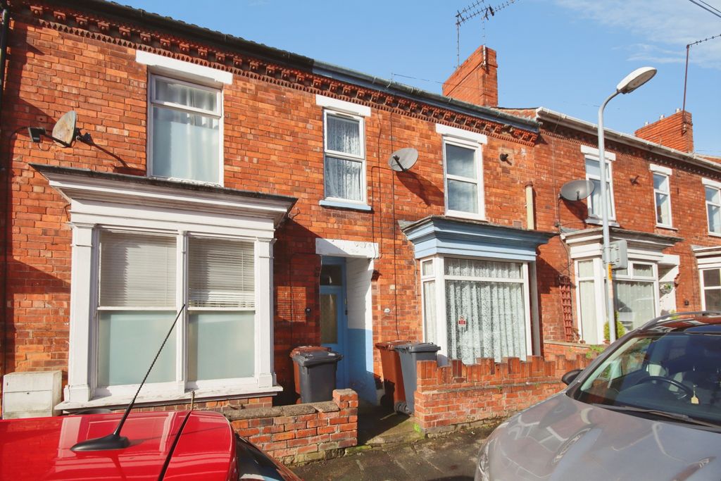 Property photo 1 of 13