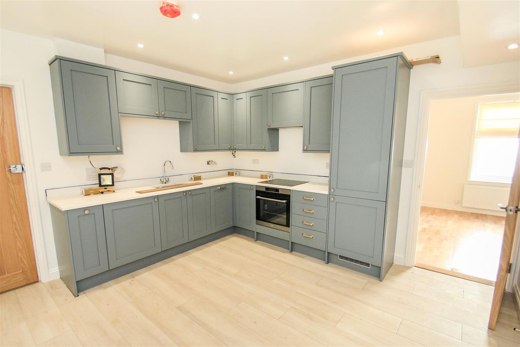Property photo 1 of 9 Img_1085.Jpg