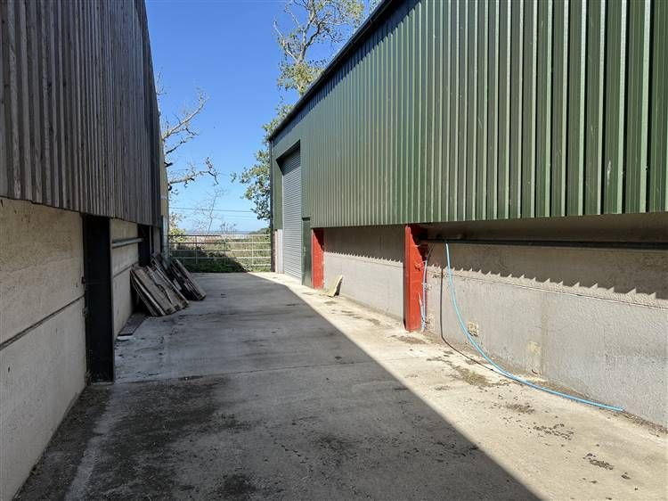 Property photo 3 of 3