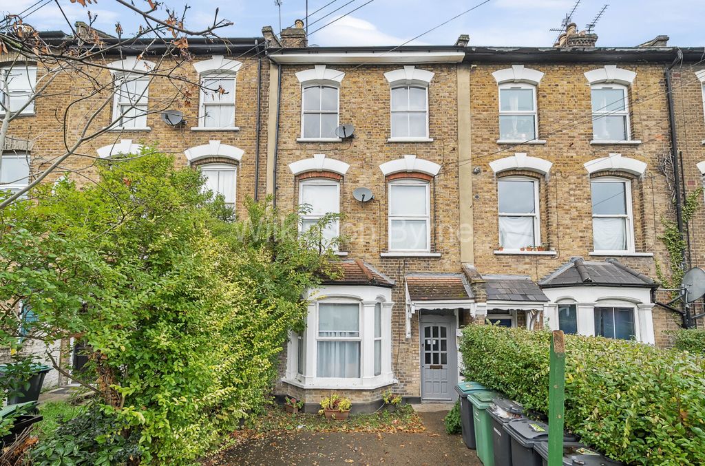 Property photo 1 of 14 Cff07Ff1-Babe-4Db3-8E25-c09d2Fe7A7Db