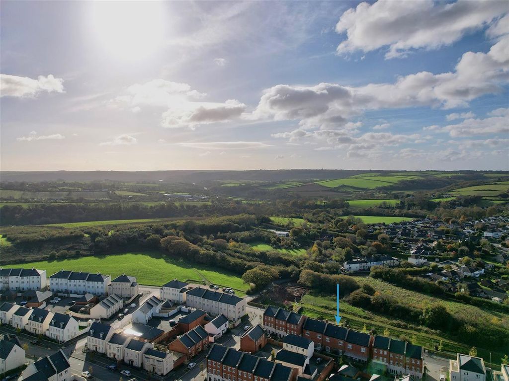 Property photo 2 of 28 1.Jpg