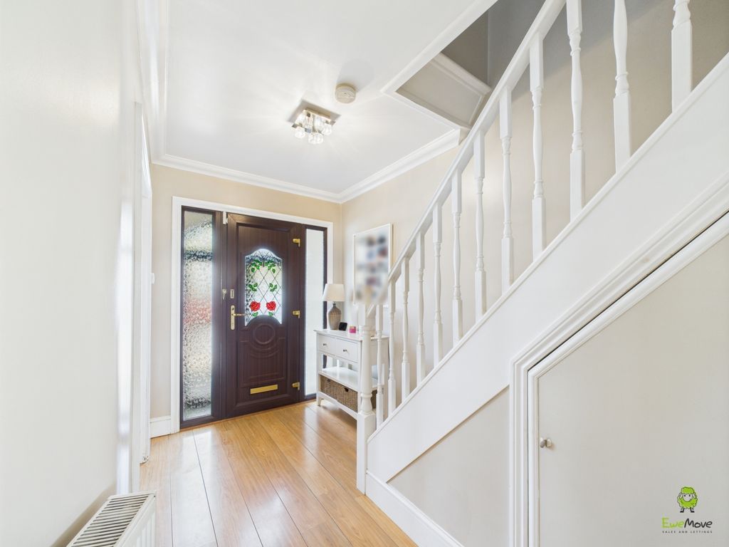 Property photo 3 of 15 Presented By Nicoleta At Ewemove Bexleyheath And D
