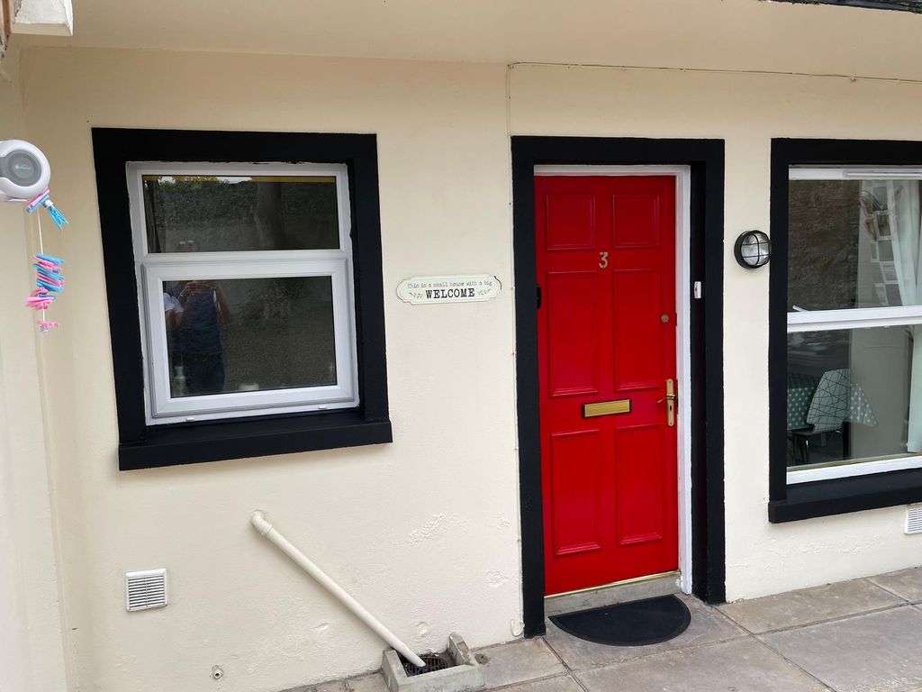 Property photo 1 of 10 6Eee4d27-7524-43cc-B4Eb-Ea7Cbe2F871B.Jpg