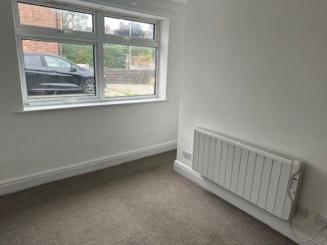 Property photo 3 of 5 Bedroom