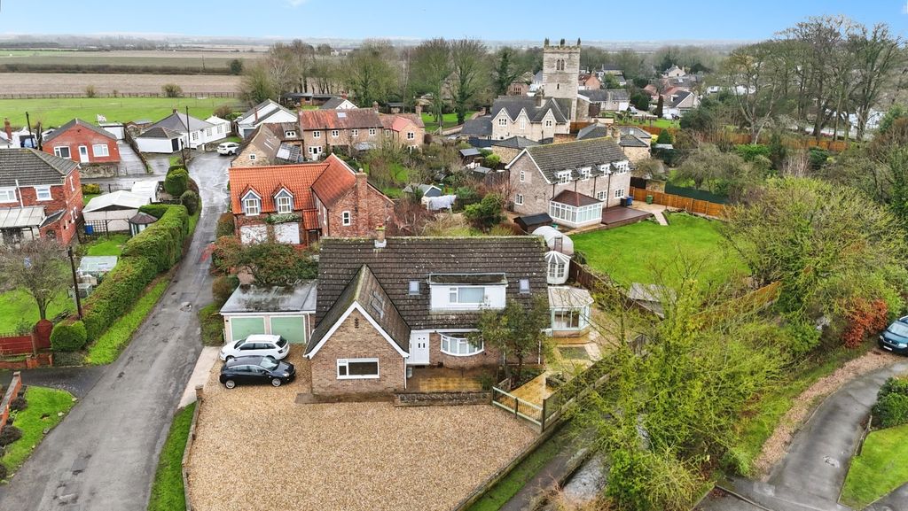 Property photo 1 of 30 4645150