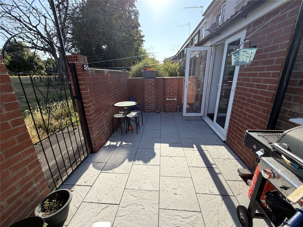 Property photo 2 of 16 Picture No. 29
