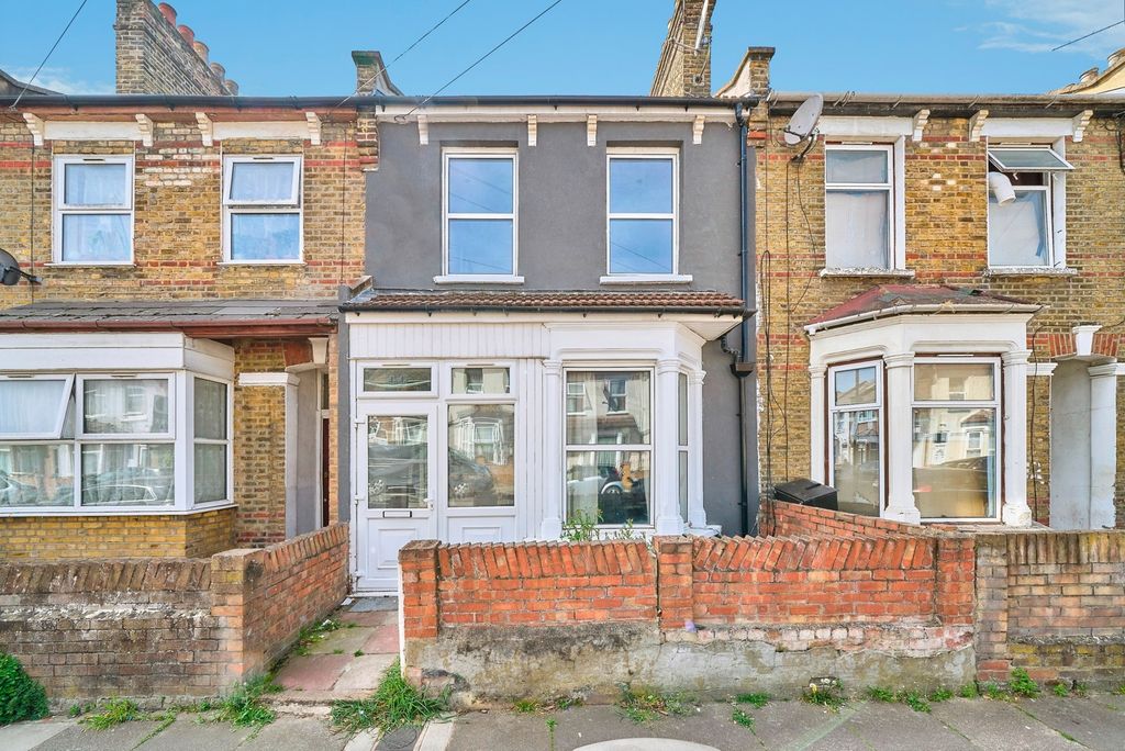 Property photo 1 of 32 Pbox-Img.Jpg