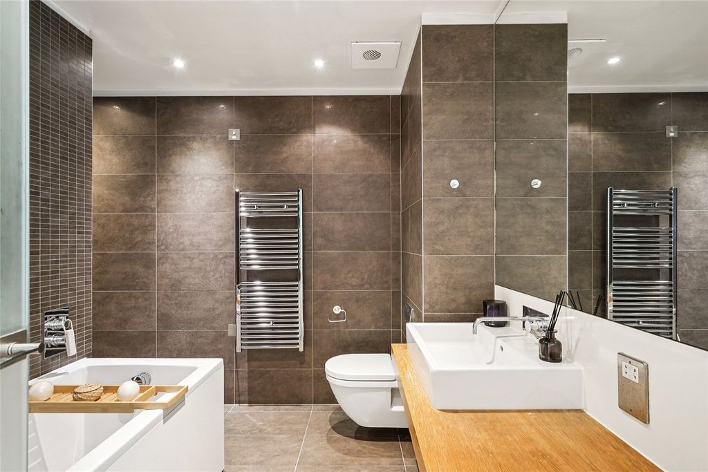 Property photo 2 of 7 Picture No. 09