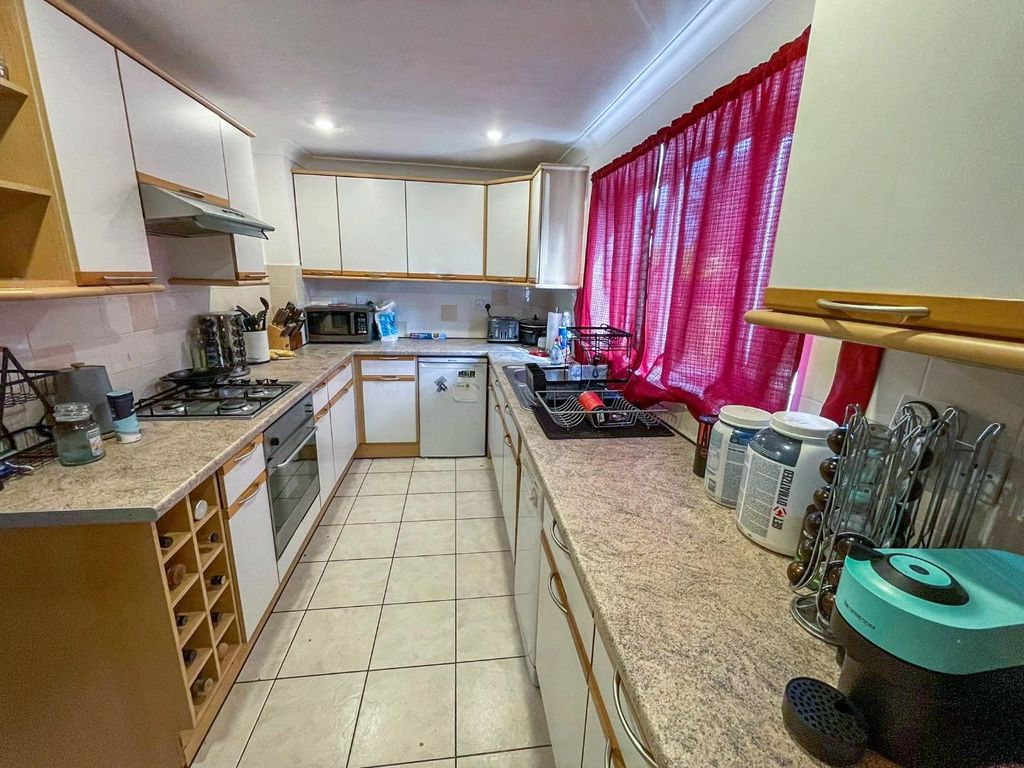 Property photo 3 of 10 Tlc_Cb224972-841B-4Aec-92d6-894Fedb8Fc91_0ce92c8.J