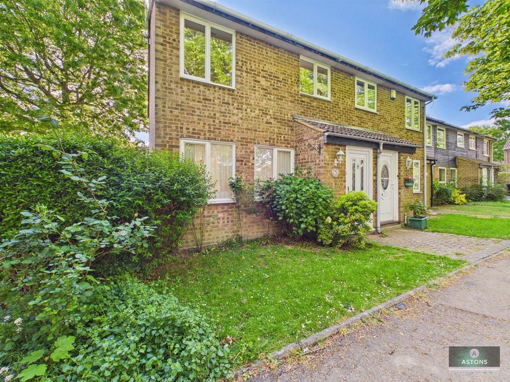 Property photo 1 of 16 Cam02067G0-Pr0274-Still014.Jpg