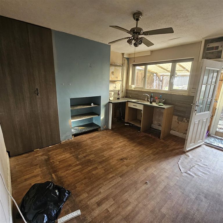 Property photo 3 of 8 20250320_151854.Jpg