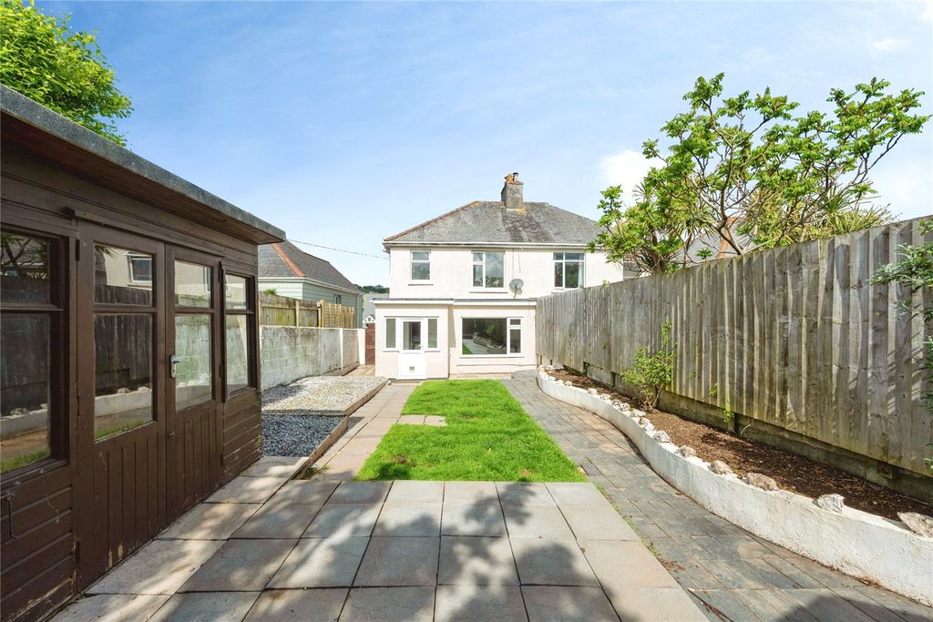 Property photo 3 of 16 Picture No. 15