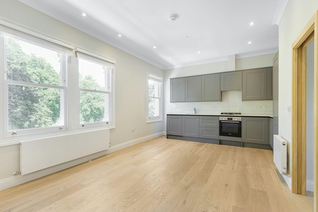 Property photo 2 of 9 Kitchen/Reception Room