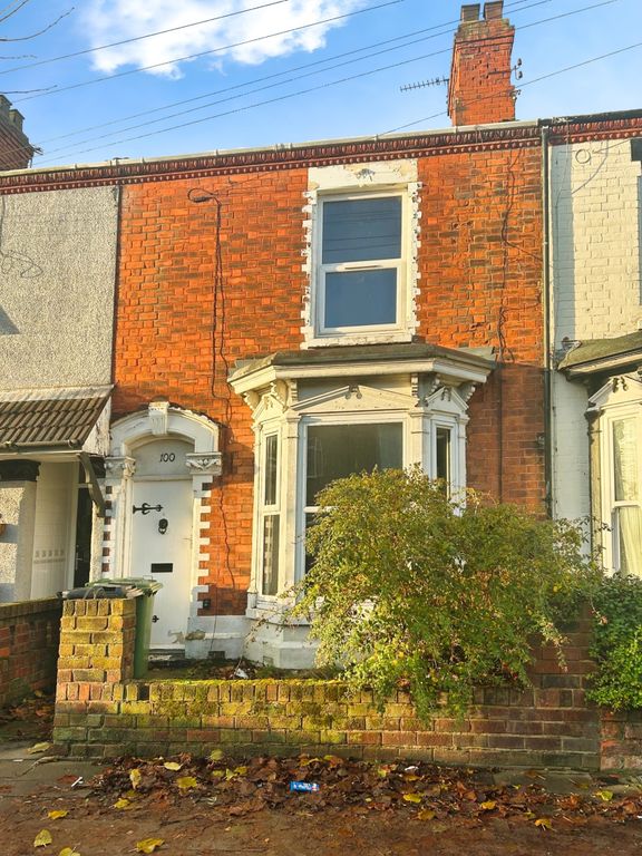 Property photo 1 of 11