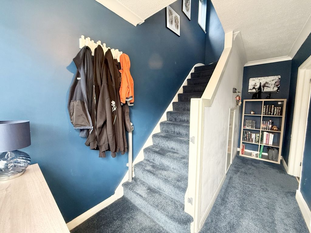 Property photo 2 of 14 Img_8149