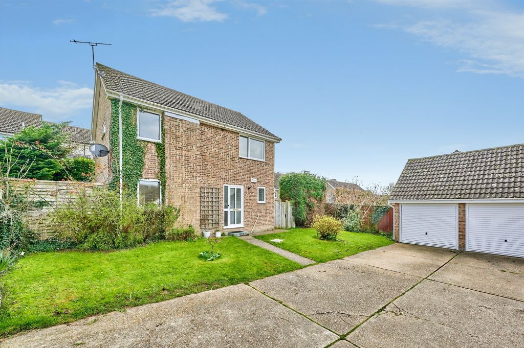 Property photo 1 of 17